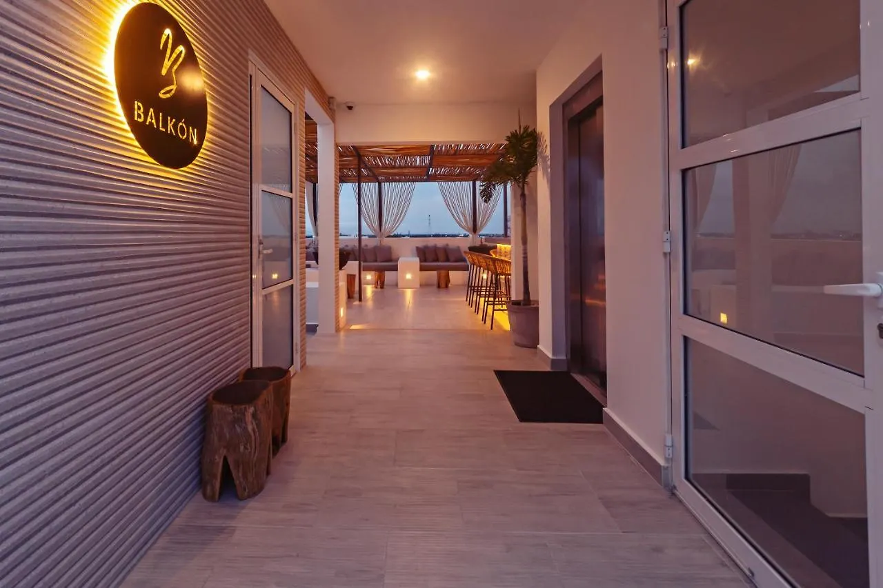 פלאייה דל כרמן Balkon Boutique Hotel
