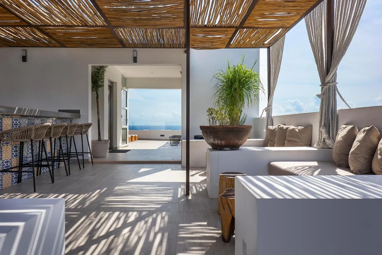Balkon Boutique Hotel 普拉亚卡门 3*,